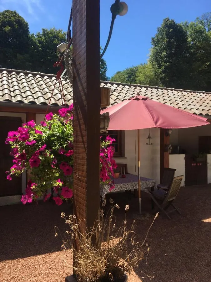 My Little Sweet Home Colombe  0*, Colombe (Isere) Frankreich